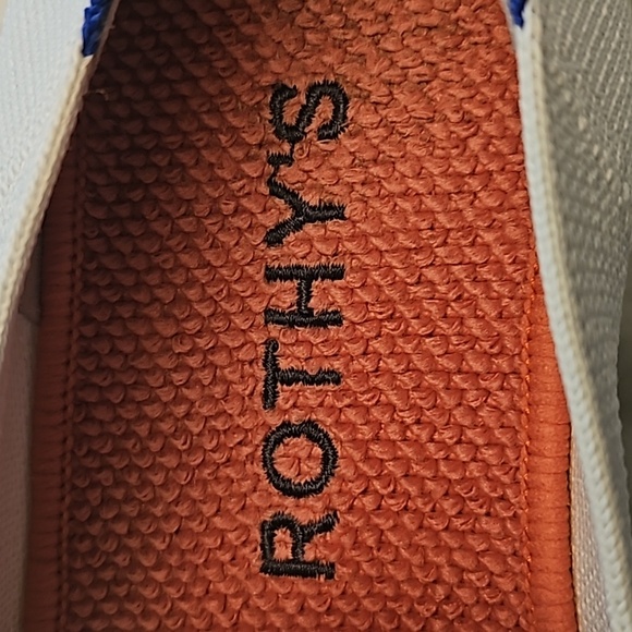 Rothy's x Evian Slides - Picture 5 of 7